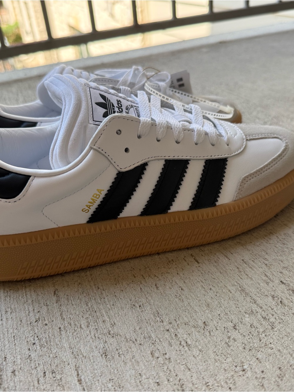 adidas Samba xlg Leather Sneaker - White / Black / Gum